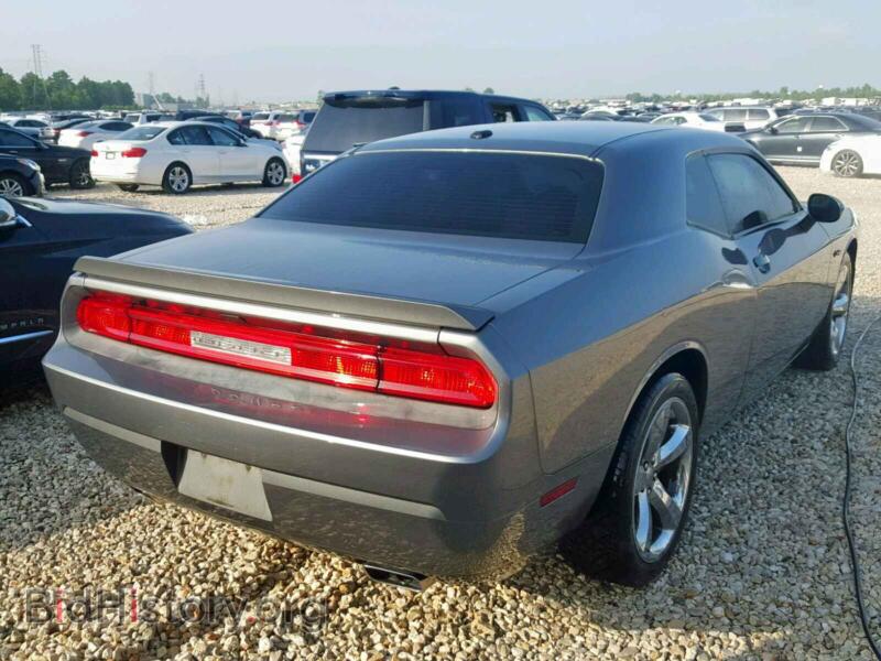 2011 Dodge CHALLENGER (VIN 2B3CJ5DT9BH569828) — photo 4 of 10