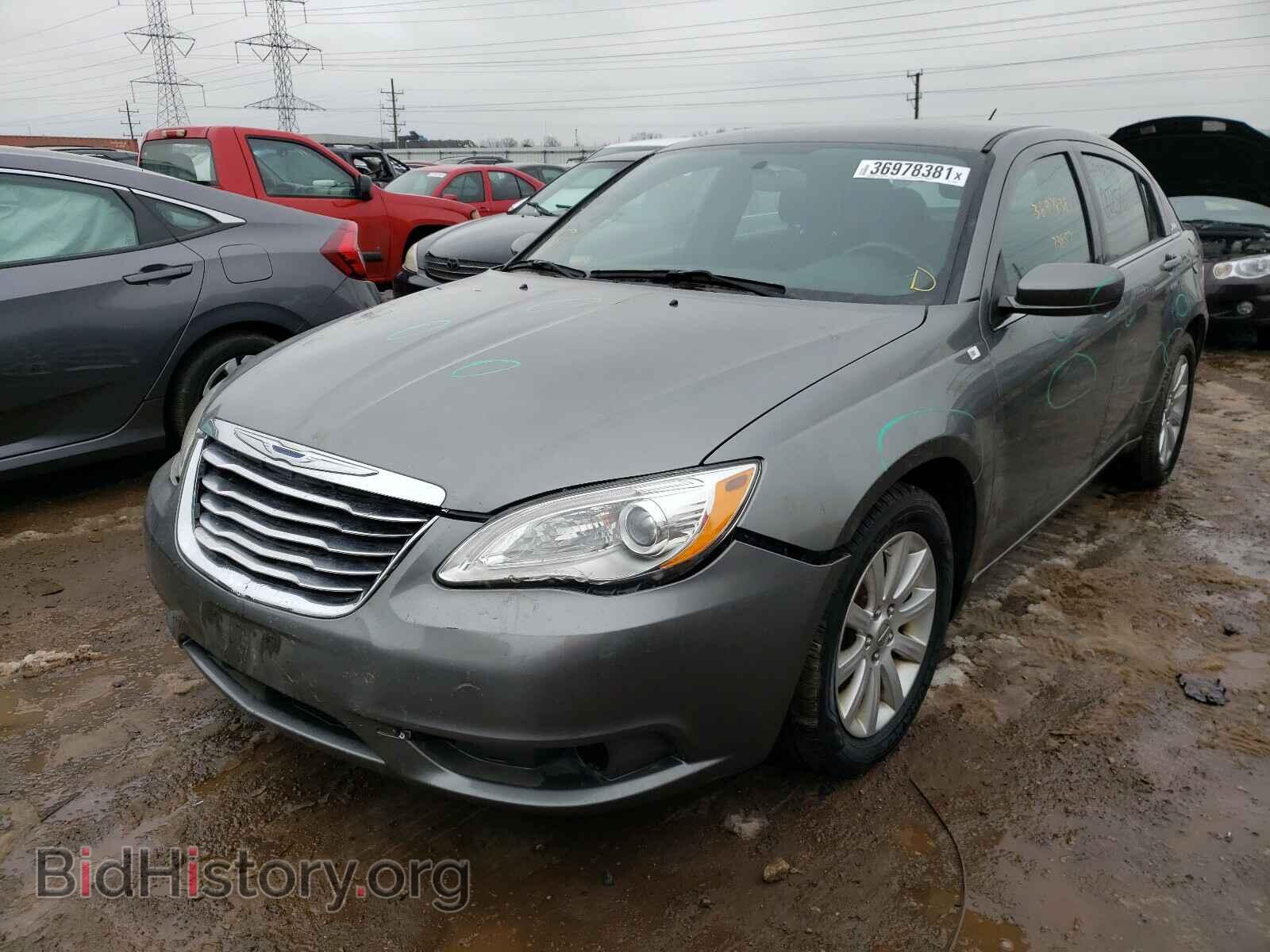 2012 CHRYSLER 200 - VIN: 1C3CCBBB2CN301864 - Фото 2