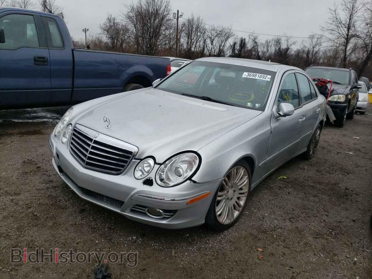 2007 MERCEDES-BENZ E-CLASS - VIN: WDBUF87X77X217983 - Фото 2