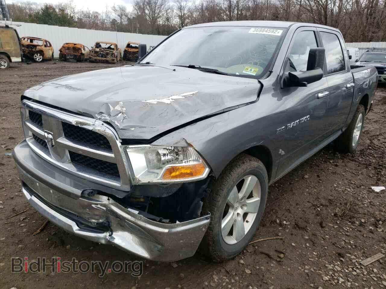 2011 DODGE RAM 1500 - VIN: 1D7RB1CT4BS507901 - Фото 2