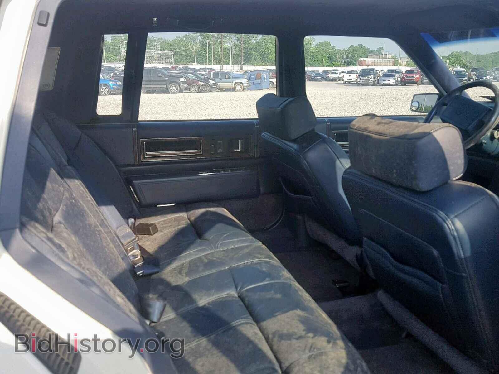 1990 CADILLAC DEVILLE - VIN: 1G6CD5336L4241954 - Photo 6