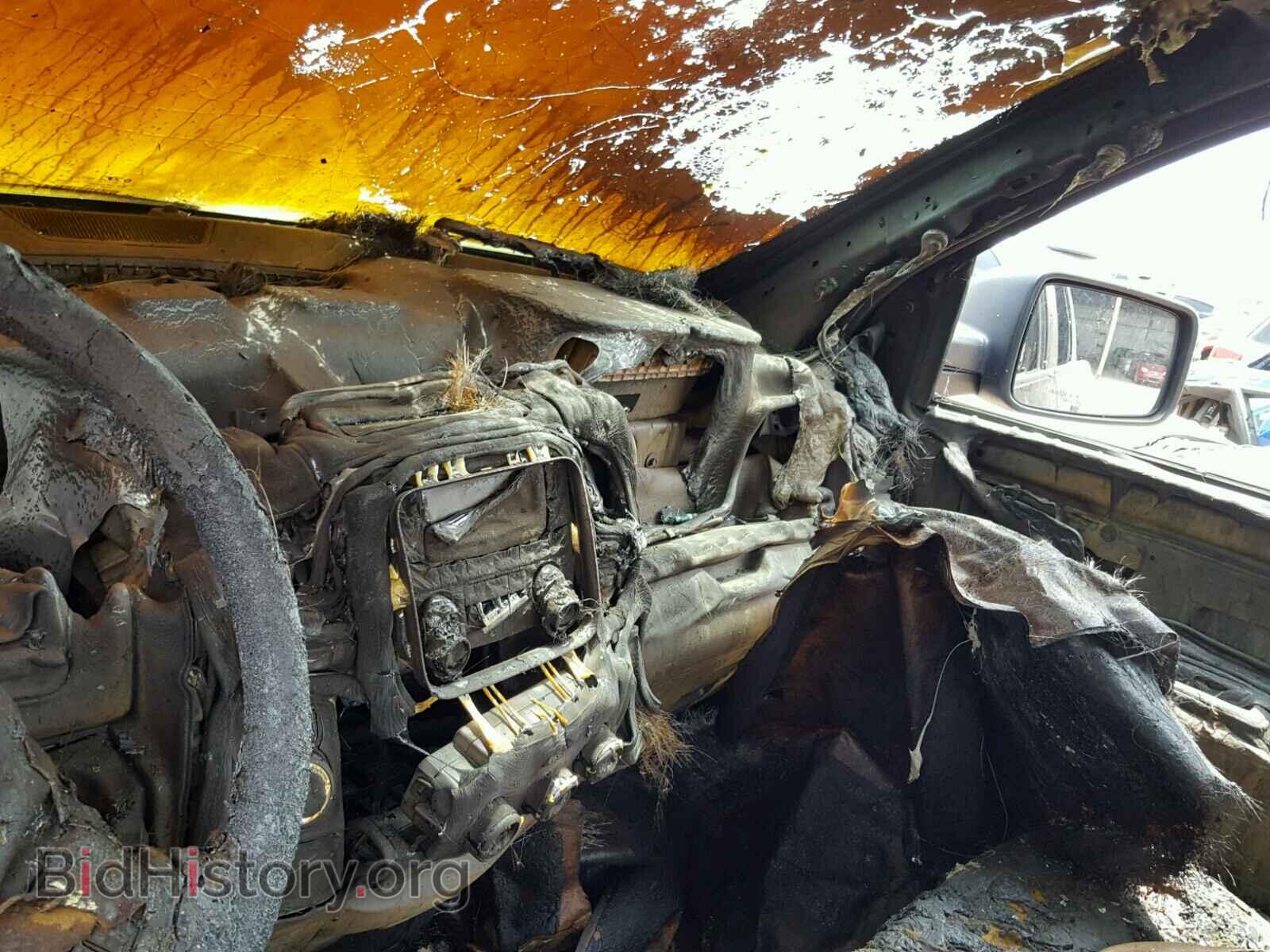 2017 RAM 1500 ST - VIN: 1C6RR6FT2HS856196 - Фото 9