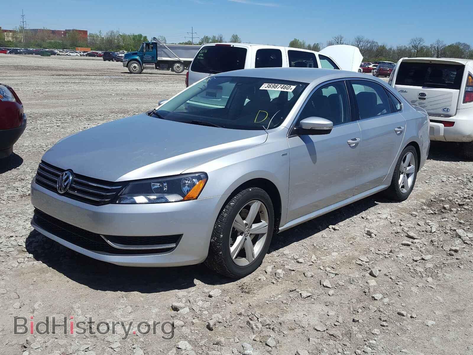 2014 VOLKSWAGEN PASSAT - VIN: 1VWAT7A35EC043877 - Фото 2