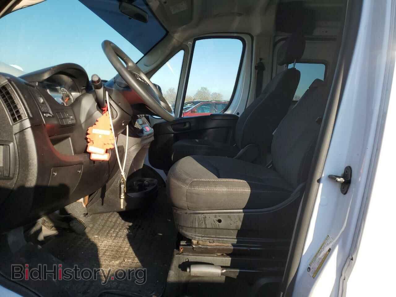 2019 RAM All Models - VIN: 3C6TRVNG2KE562568 - Фото 7