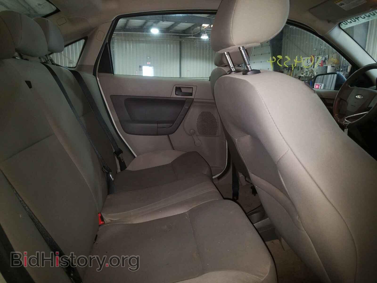 2010 FORD FOCUS - VIN: 1FAHP3EN7AW104199 - Фото 6