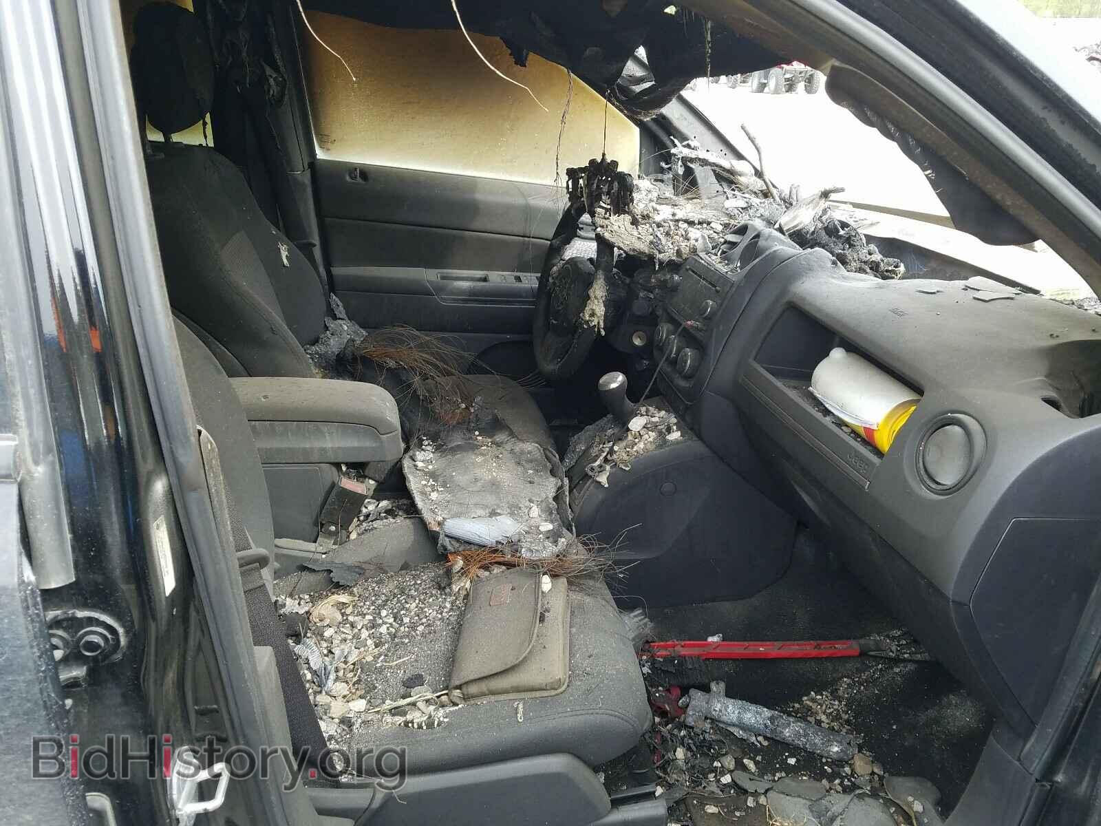 2012 JEEP COMPASS - VIN: 1C4NJCEB5CD685382 - Photo 5