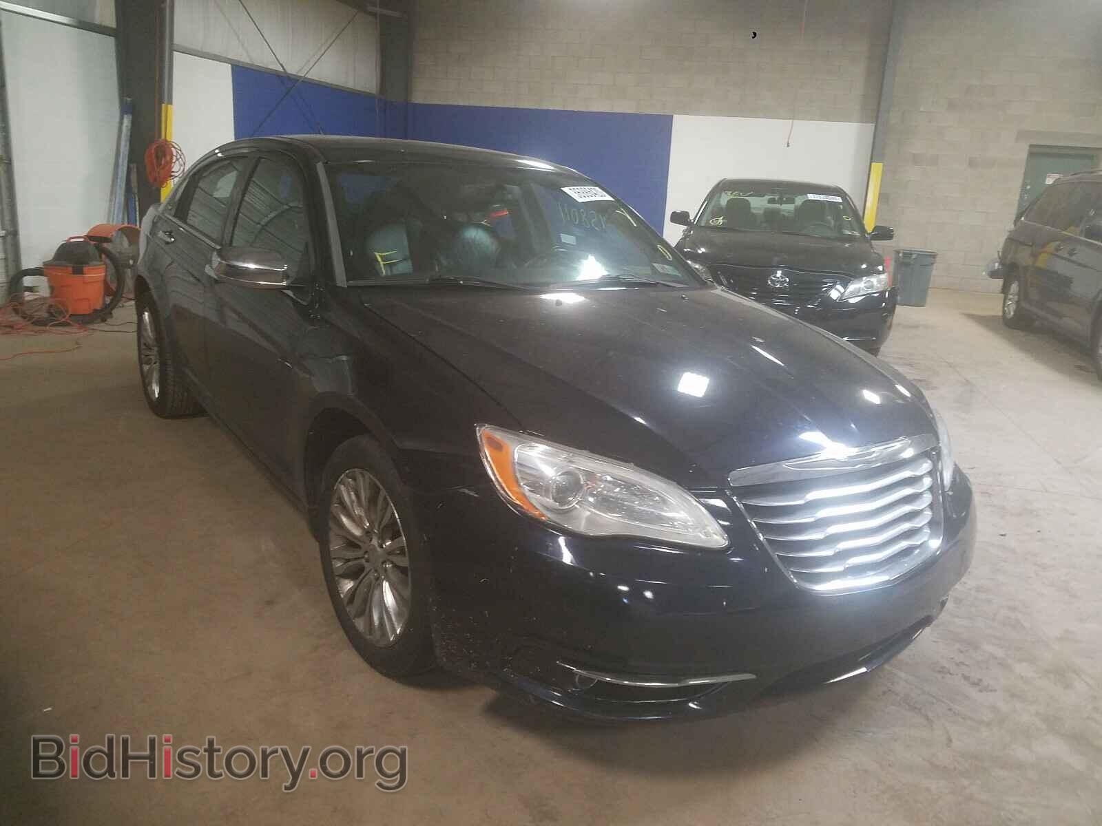Photo 1C3BC2FB3BN533300 - CHRYSLER 200 2011
