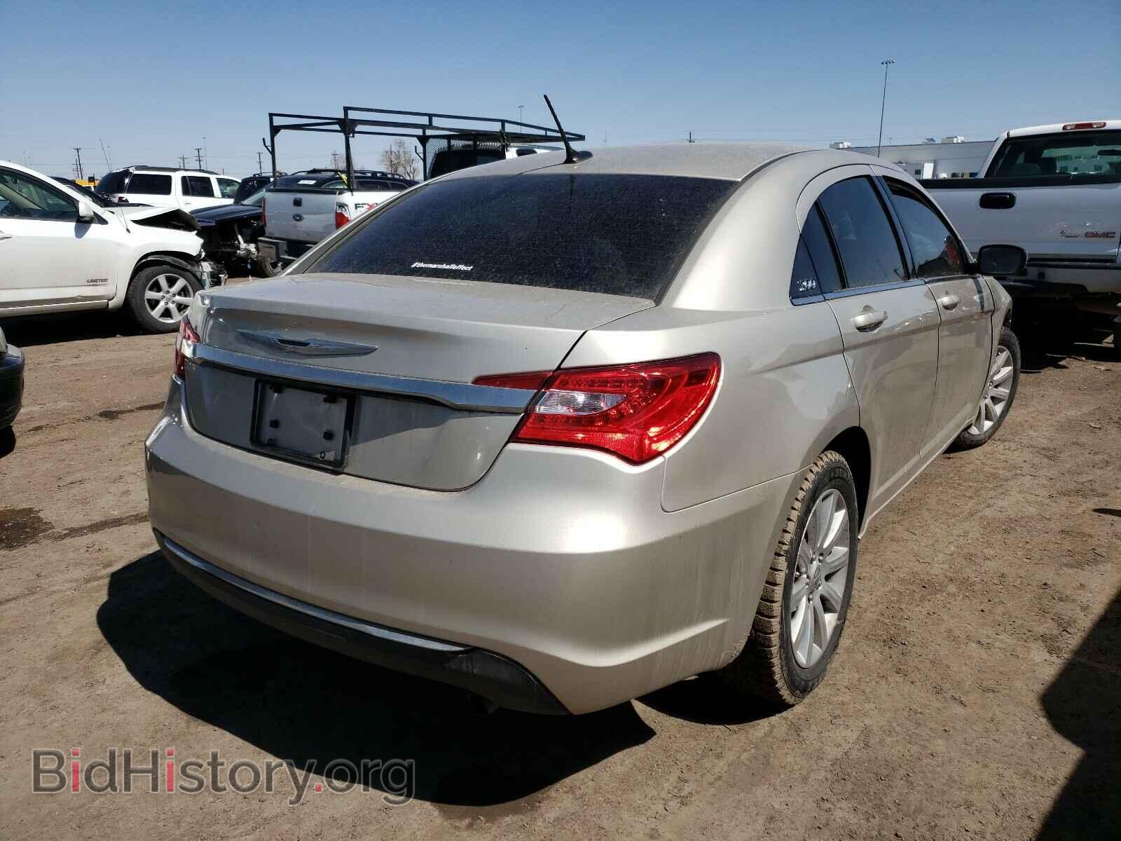2013 CHRYSLER 200 - VIN: 1C3CCBBB8DN747390 - Фото 4