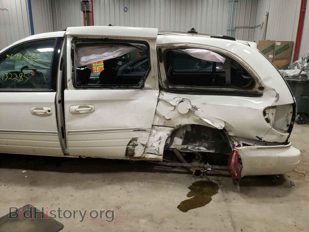 2007 CHRYSLER MINIVAN - VIN: 2A8GP64L47R100970 - Фото 9