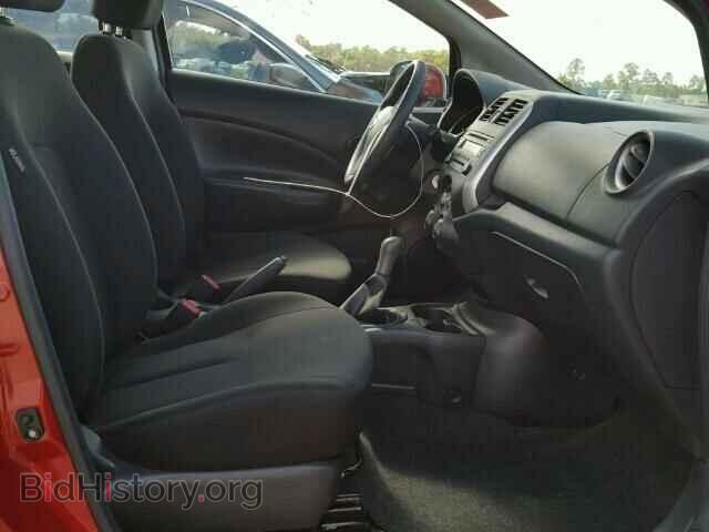 2014 NISSAN VERSA - VIN: 3N1CE2CP4EL410395 - Фото 5