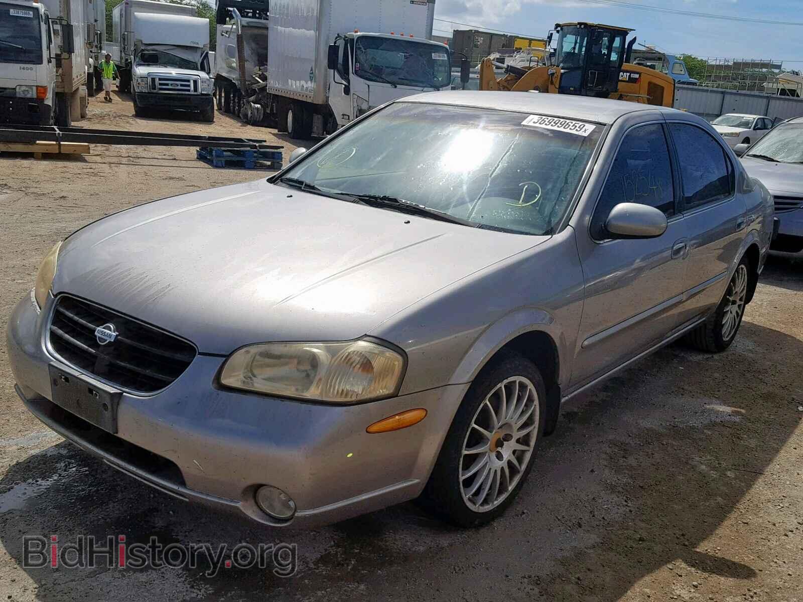 2000 NISSAN MAXIMA - VIN: JN1CA31D0YT724023 - Фото 2