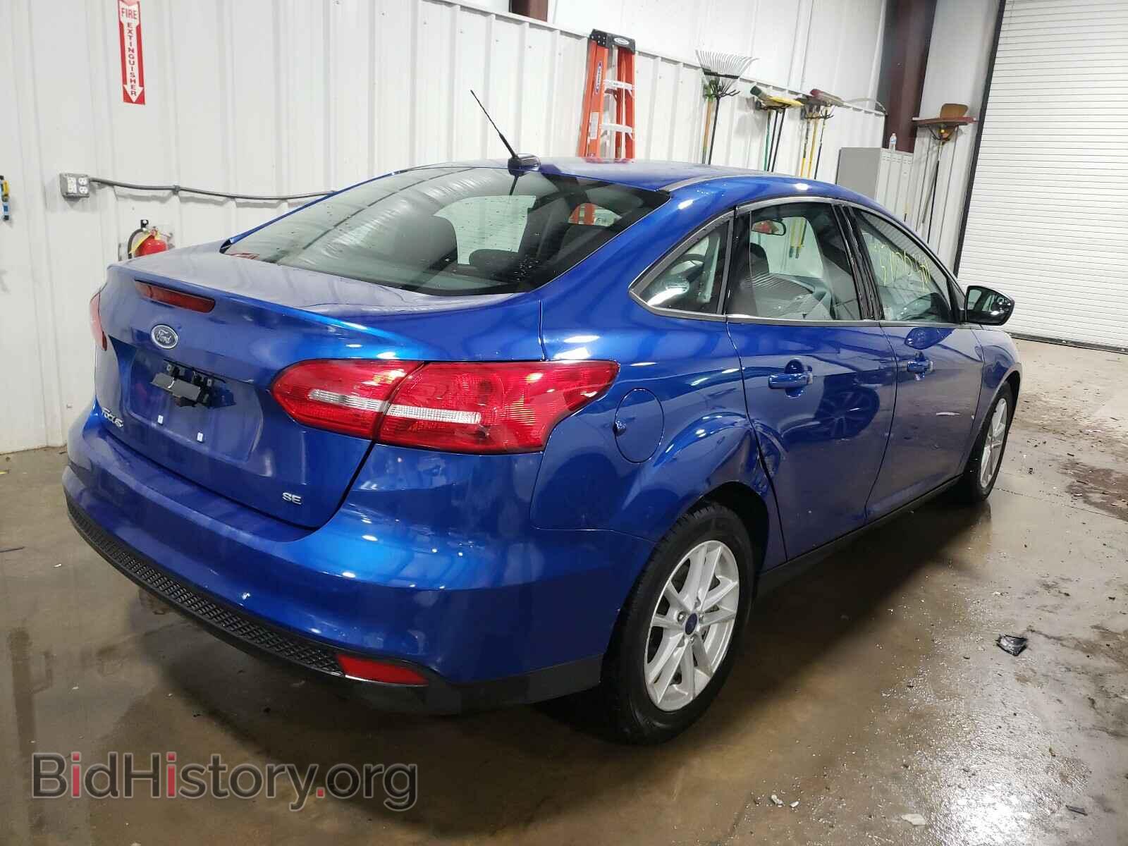 2018 FORD FOCUS - VIN: 1FADP3FE2JL228220 - Photo 4