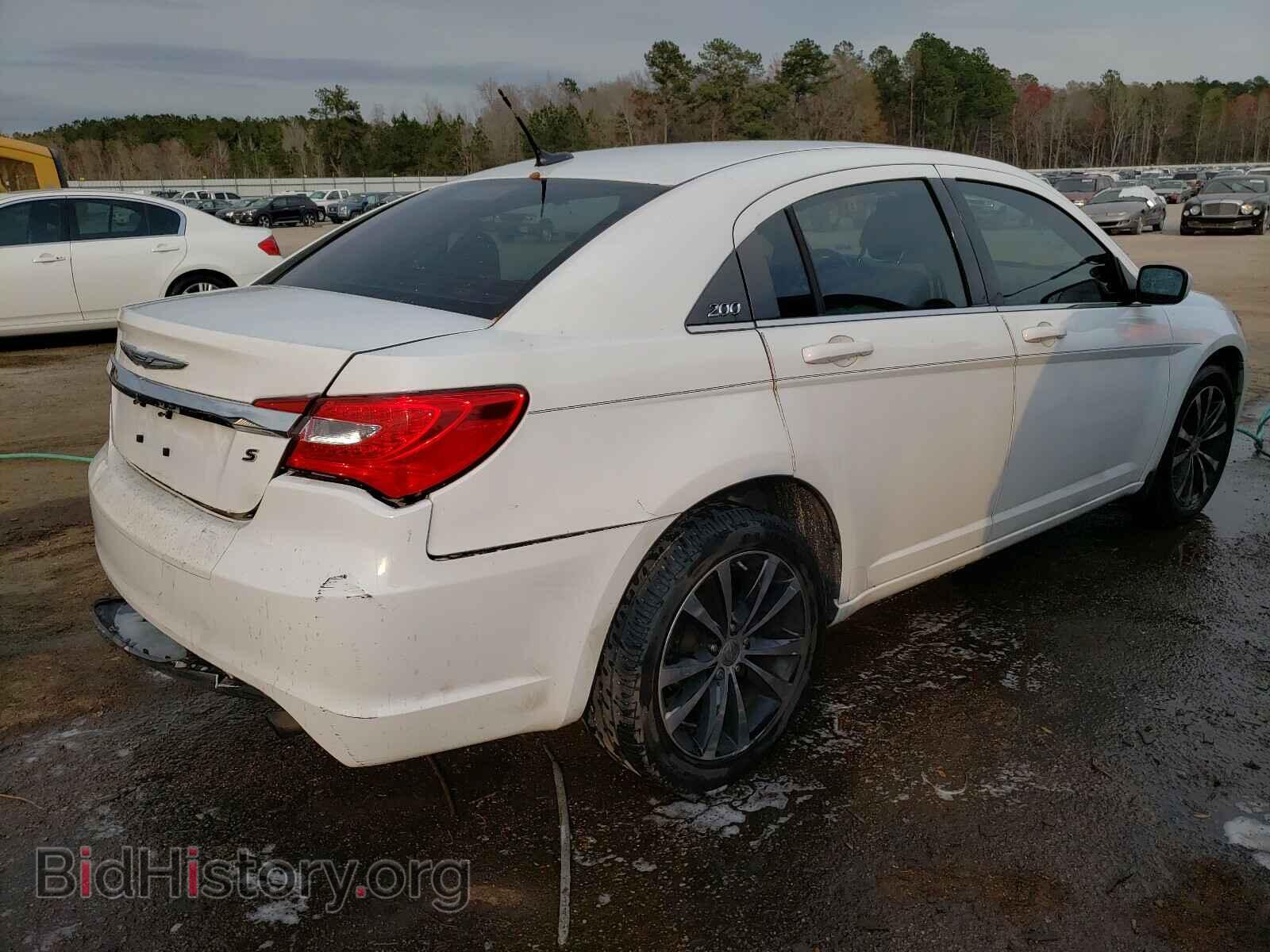 2013 CHRYSLER 200 - VIN: 1C3CCBBBXDN600262 - Фото 4