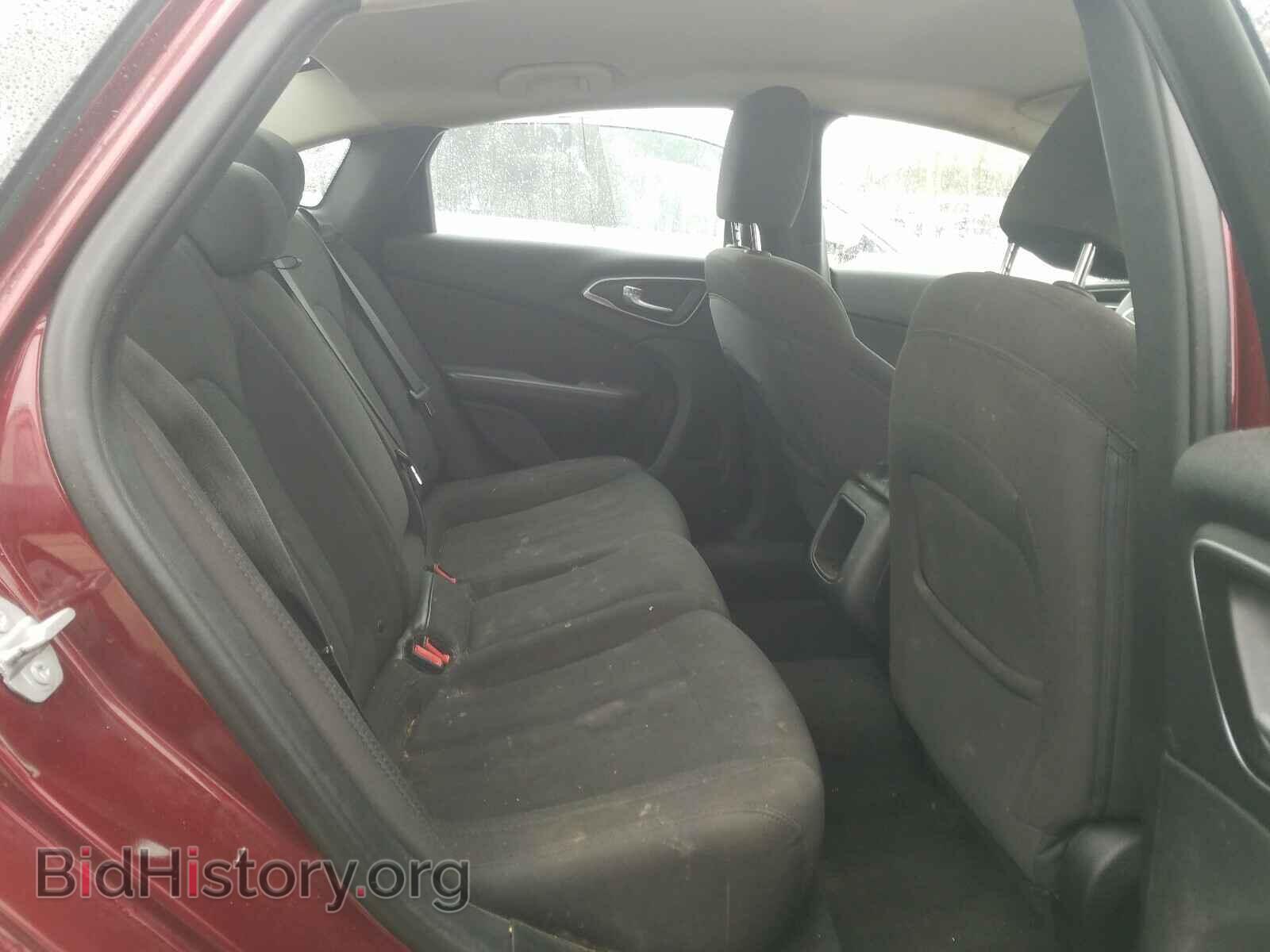 2016 CHRYSLER 200 - VIN: 1C3CCCAB1GN154742 - Фото 6