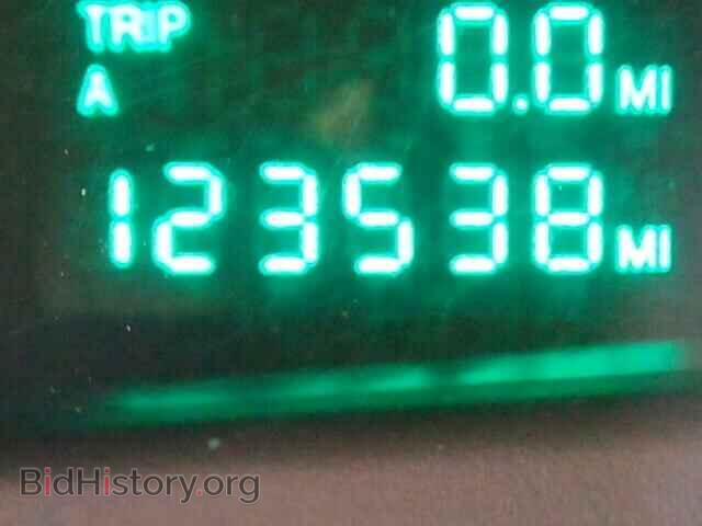 2002 CADILLAC DEVILLE - VIN: 1G6KD57Y72U231286 - Photo 8