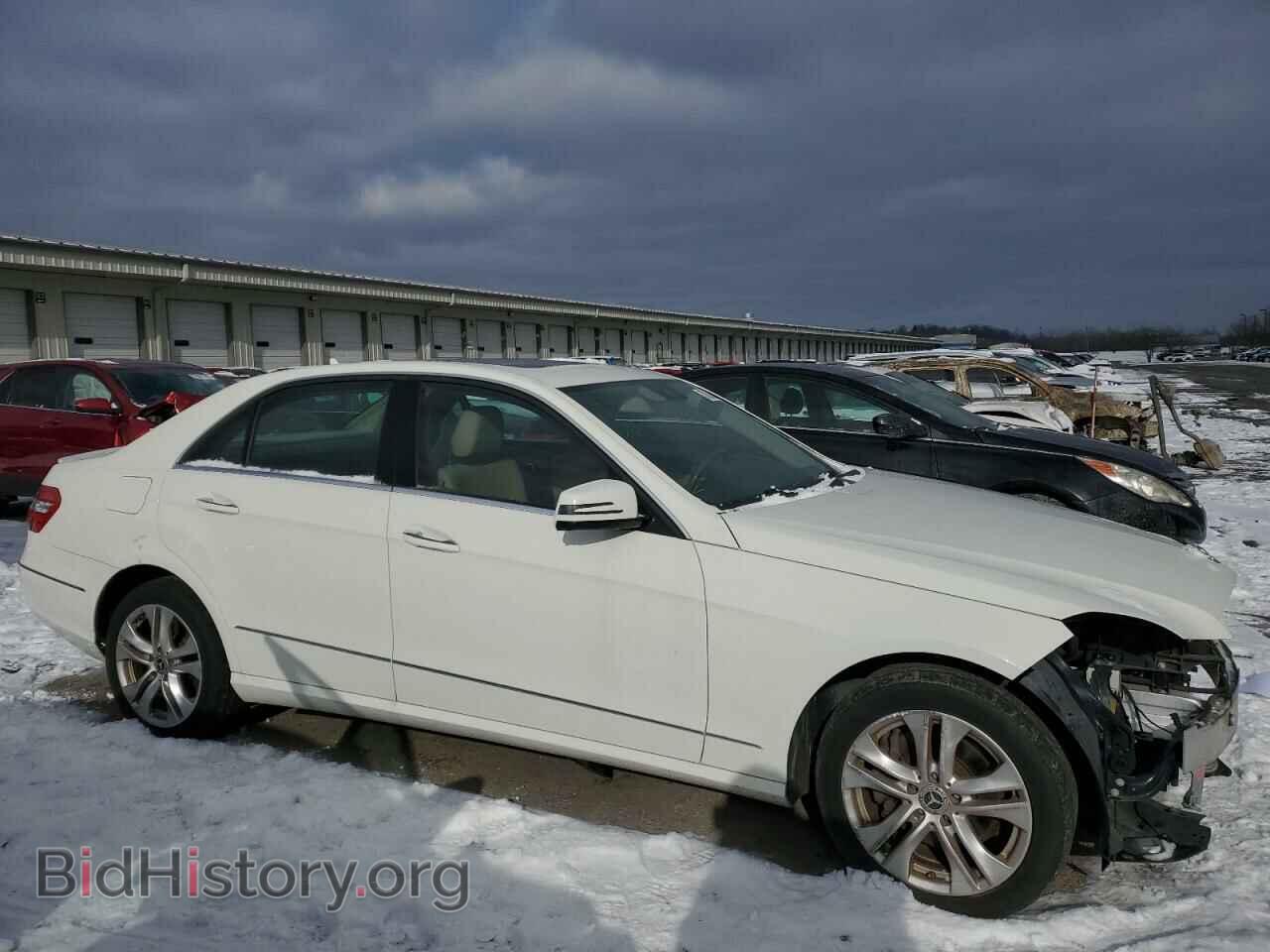 2011 MERCEDES-BENZ E-CLASS - VIN: WDDHF5GB5BA266865 - Фото 4