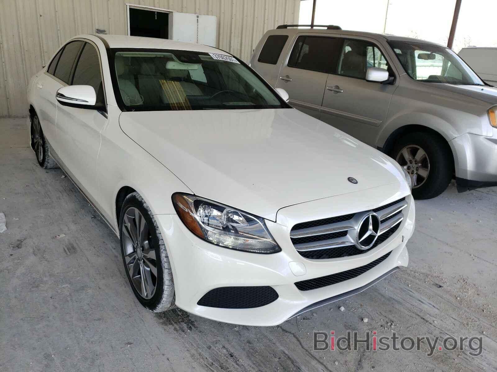 Photo 55SWF4JBXHU187002 - MERCEDES-BENZ C CLASS 2017