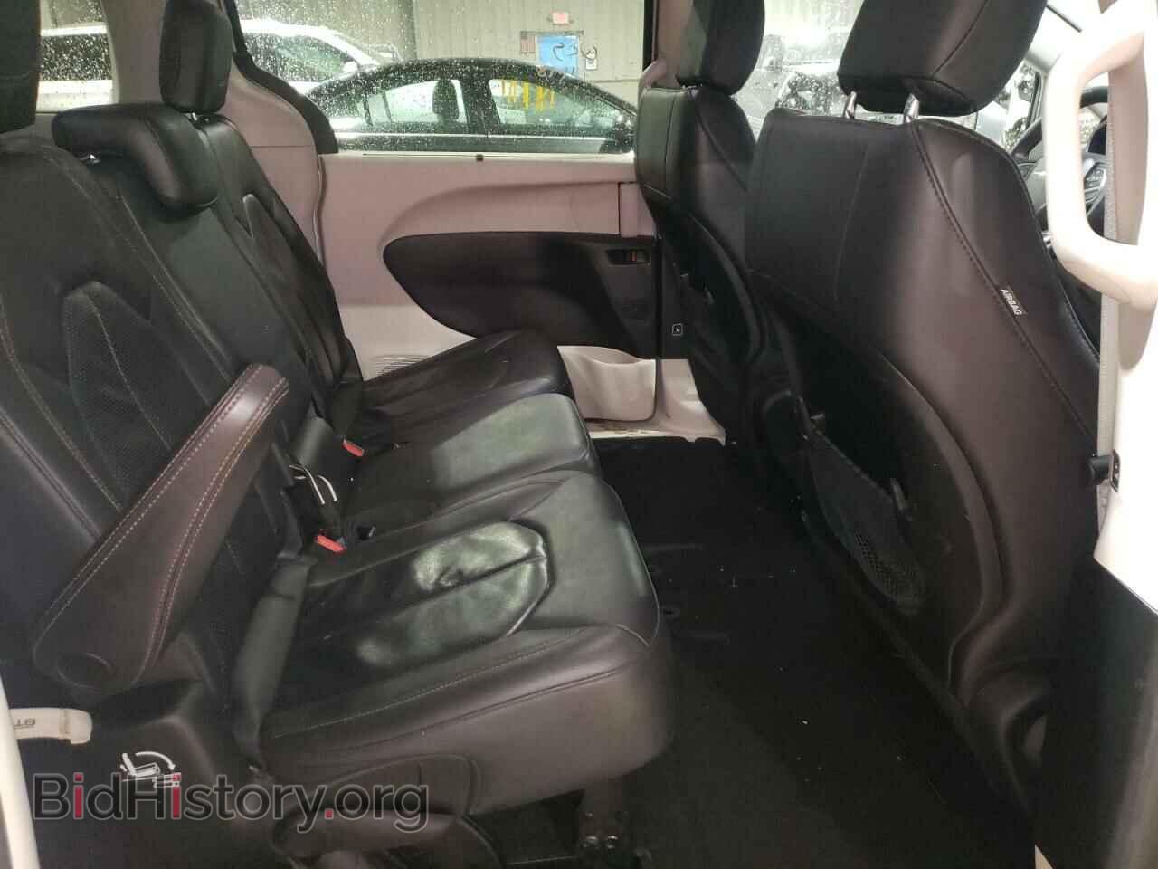 2018 CHRYSLER PACIFICA - VIN: 2C4RC1BG3JR353256 - Photo 11