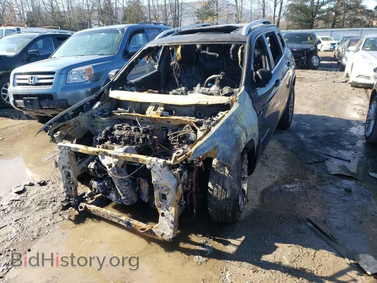 2019 JEEP CHEROKEE - VIN: 1C4PJMLB3KD367308 - Фото 2