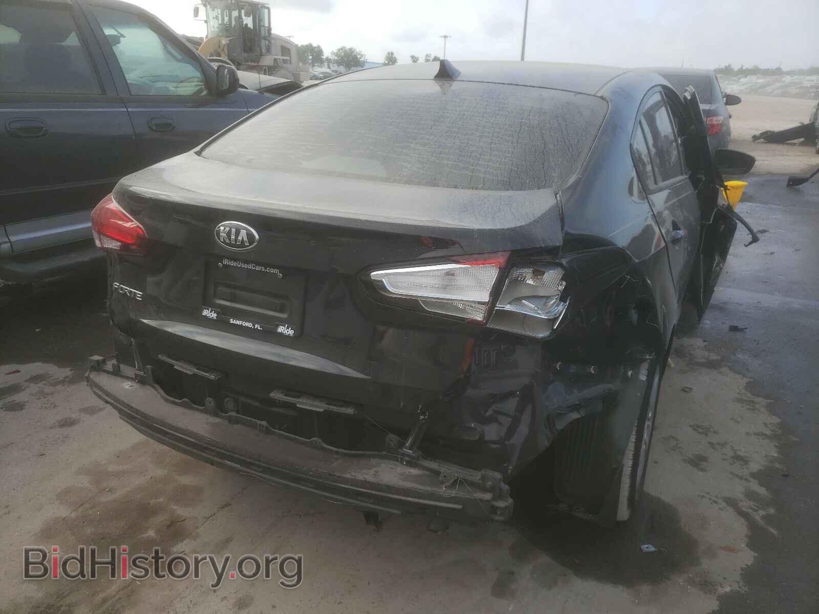2017 KIA FORTE - VIN: 3KPFL4A78HE097679 - Фото 4