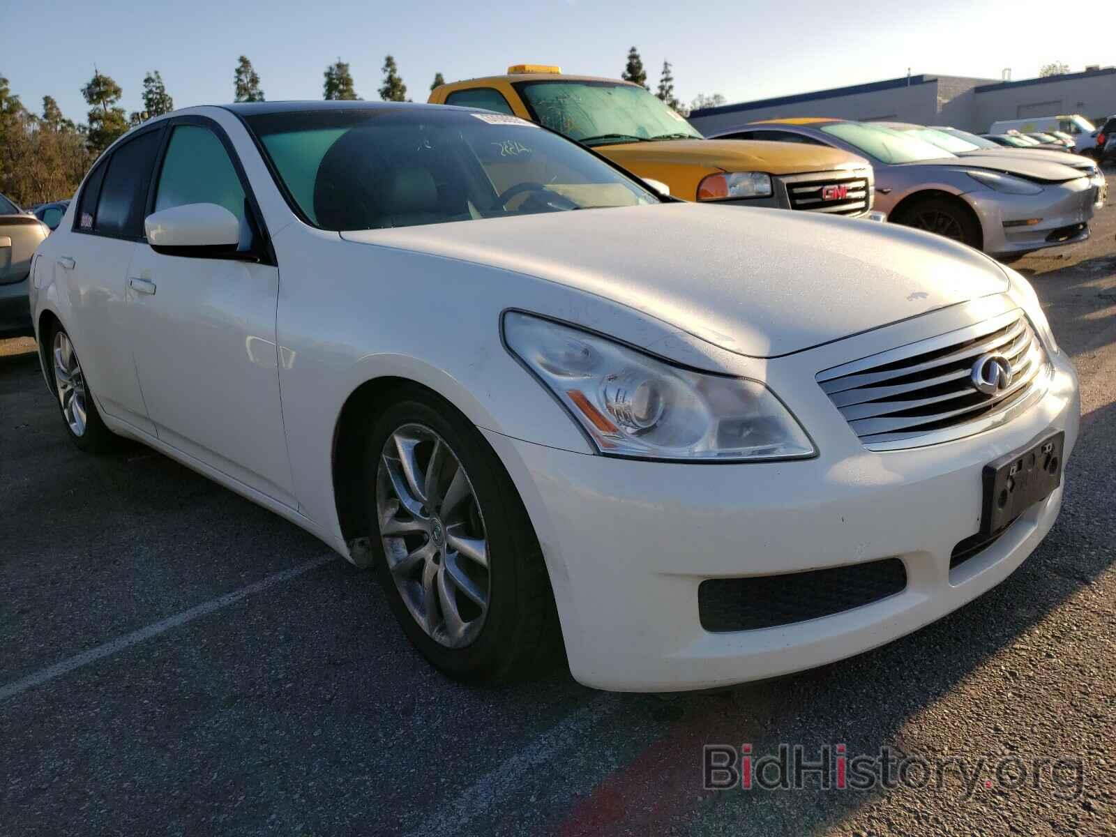 Photo JNKCV61EX9M310222 - INFINITI G37 2009