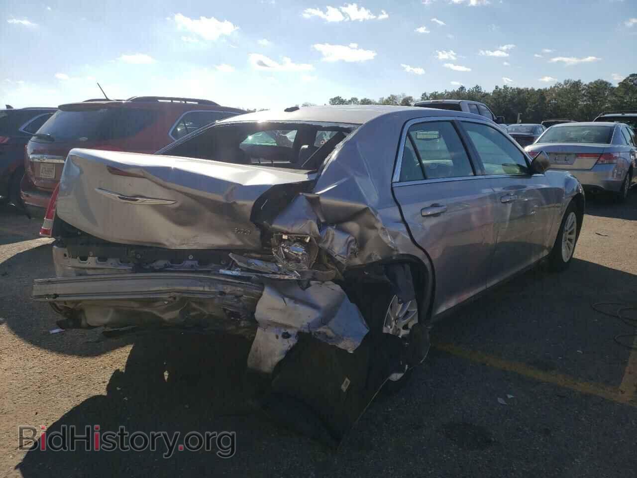 2013 CHRYSLER 300 - VIN: 2C3CCAAG4DH732949 - Фото 3
