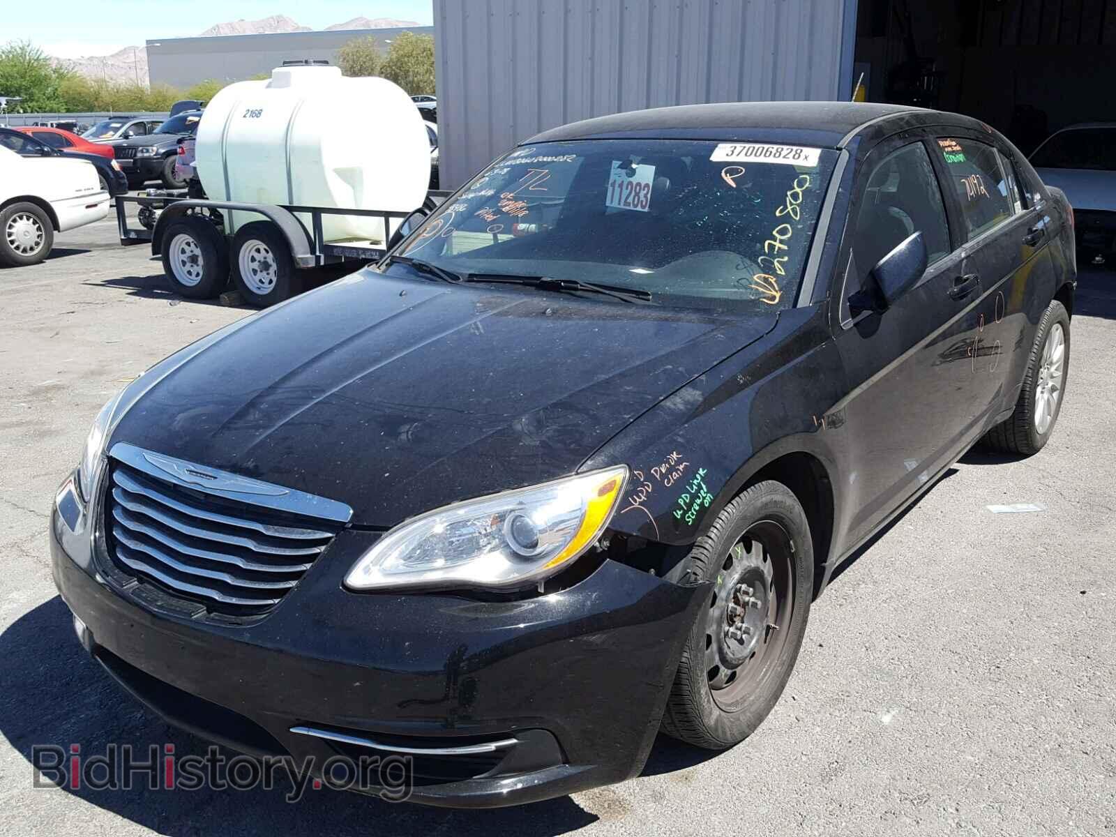 2013 CHRYSLER 200 - VIN: 1C3CCBAB7DN642356 - Photo 2