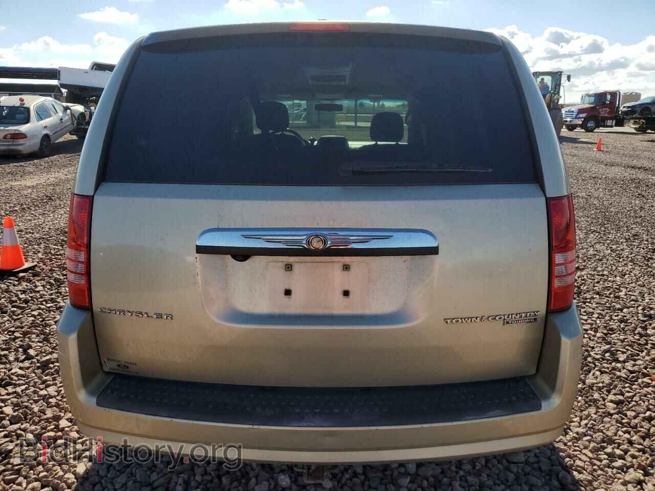 2010 CHRYSLER MINIVAN - VIN: 2A4RR8D17AR357045 - Photo 6