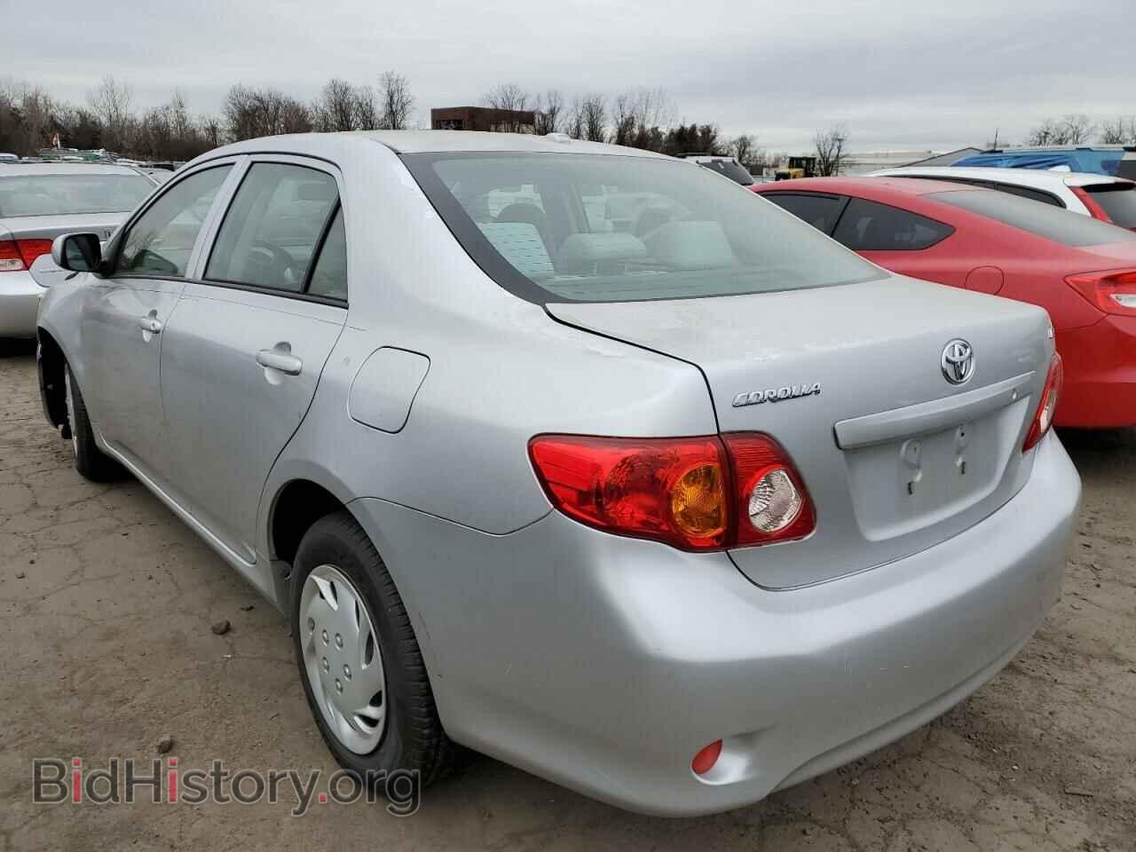 2009 TOYOTA COROLLA - VIN: JTDBL40EX99089023 - Фото 2