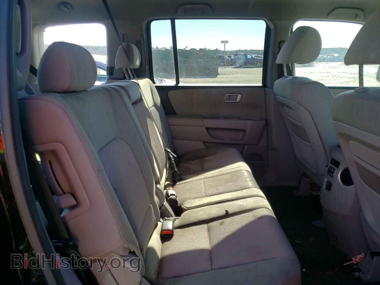 2011 HONDA PILOT - VIN: 5FNYF4H4XBB073011 - Photo 6