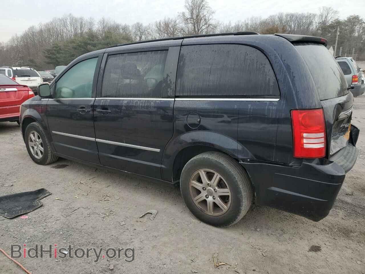 2010 CHRYSLER MINIVAN - VIN: 2A4RR5D10AR300877 - Фото 2