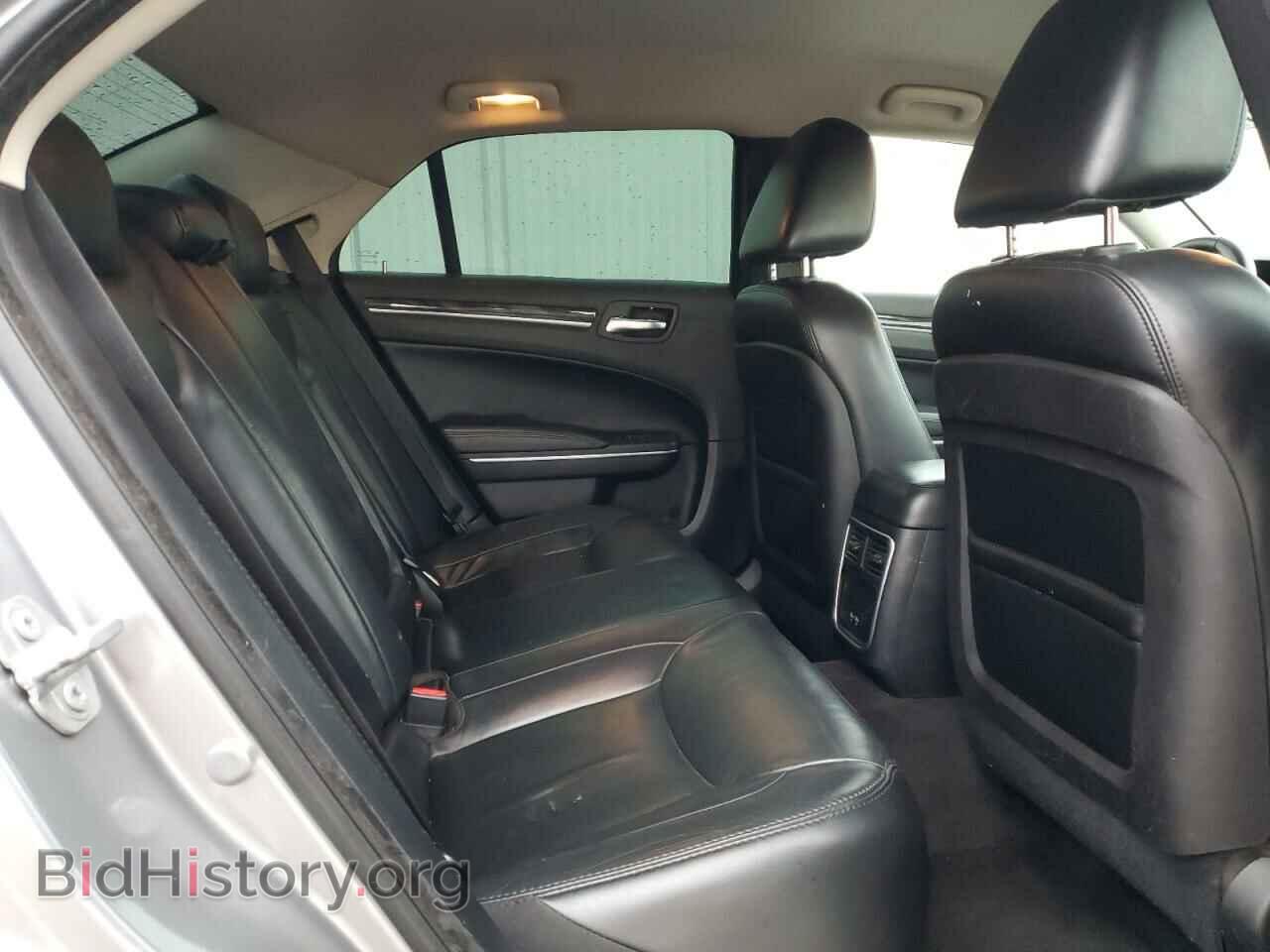 2016 CHRYSLER 300 - VIN: 2C3CCAAG5GH206866 - Фото 10