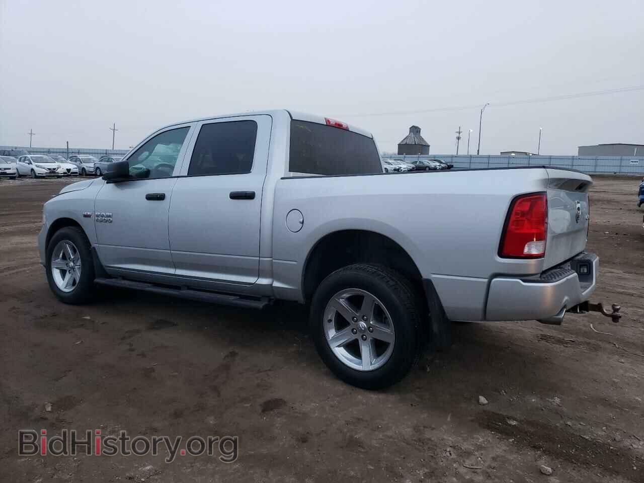 2017 RAM 1500 - VIN: 3C6RR7KT3HG739018 - Фото 2