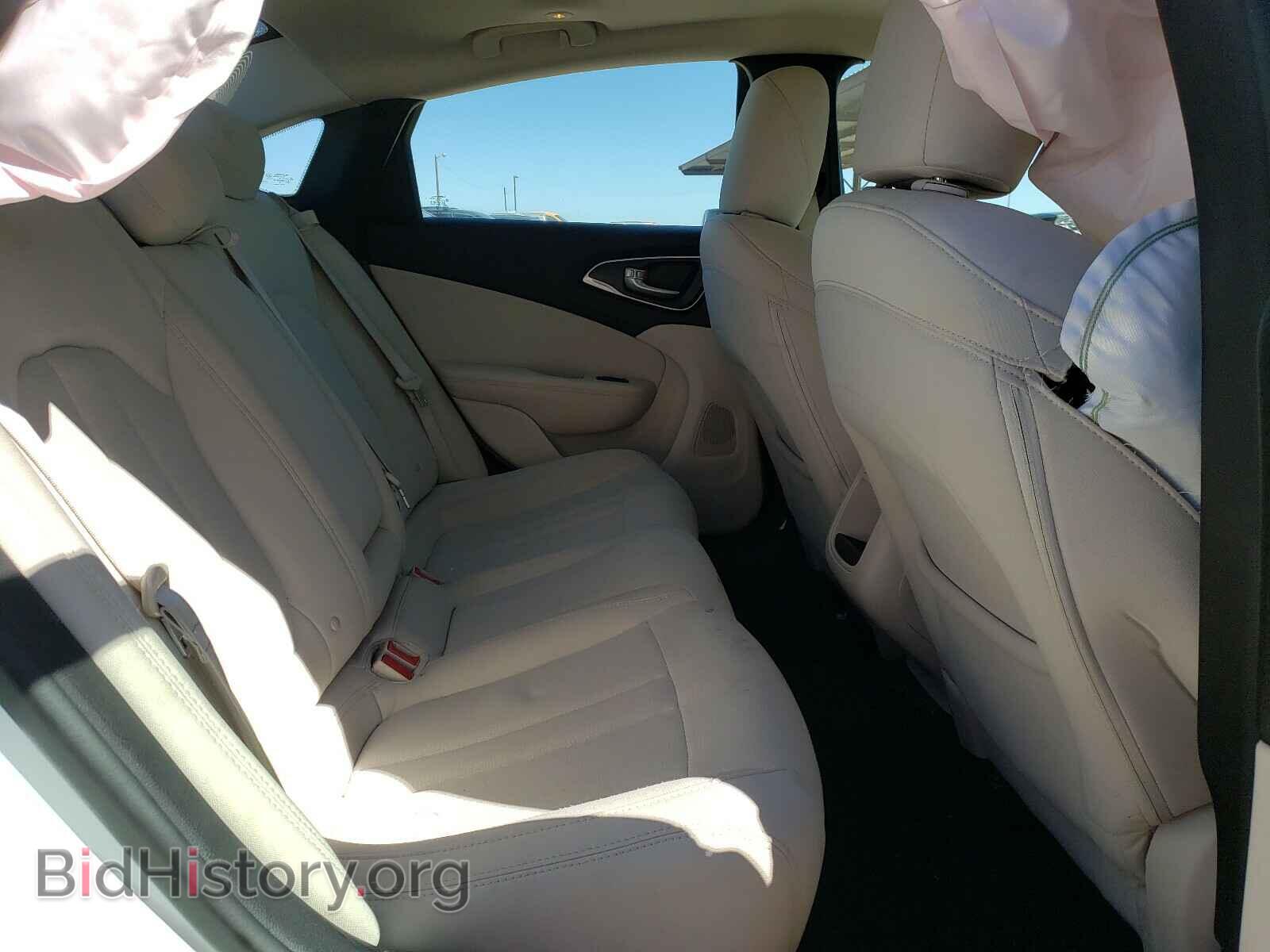 2015 CHRYSLER 200 - VIN: 1C3CCCAB0FN720744 - Фото 6