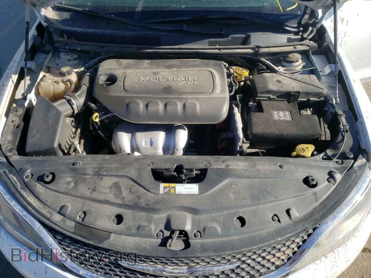 2015 CHRYSLER 200 - VIN: 1C3CCCABXFN716040 - Фото 7