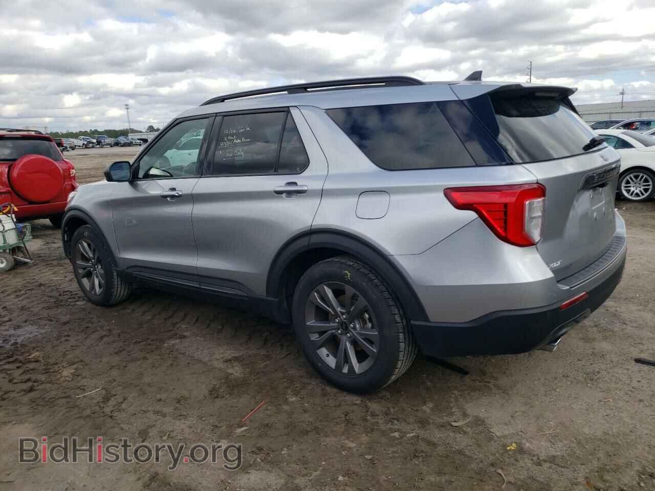2021 FORD EXPLORER - VIN: 1FMSK7DH1MGB51238 - Photo 2
