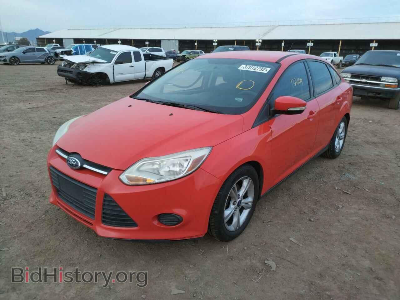 2014 FORD FOCUS - VIN: 1FADP3F27EL374785 - Photo 2