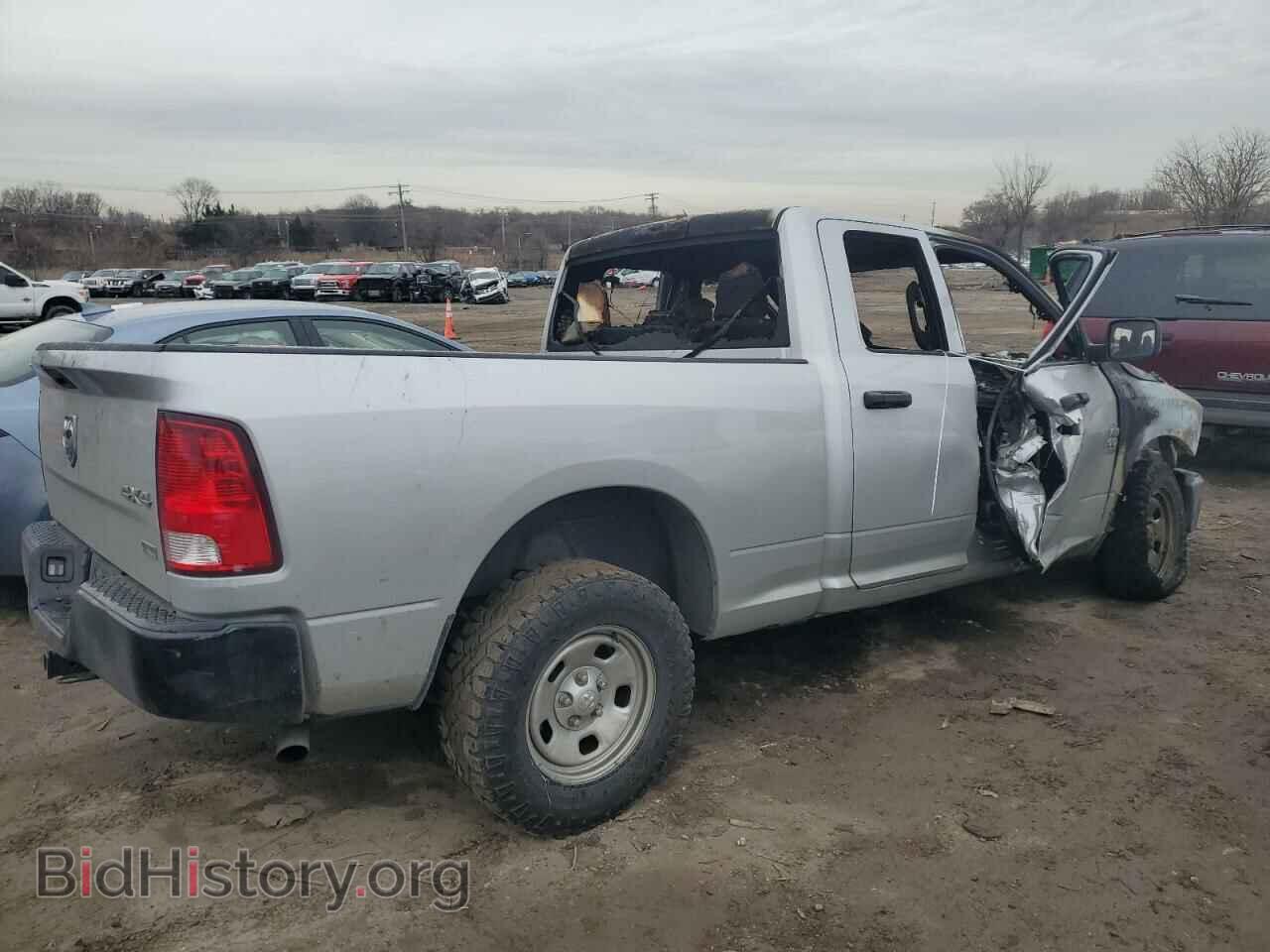 2019 RAM 1500 - VIN: 1C6RR7FG2KS568159 - Фото 3