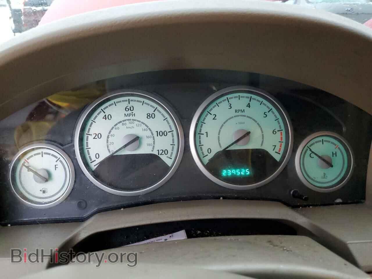 2008 CHRYSLER MINIVAN - VIN: 2A8HR44H68R620720 - Фото 9