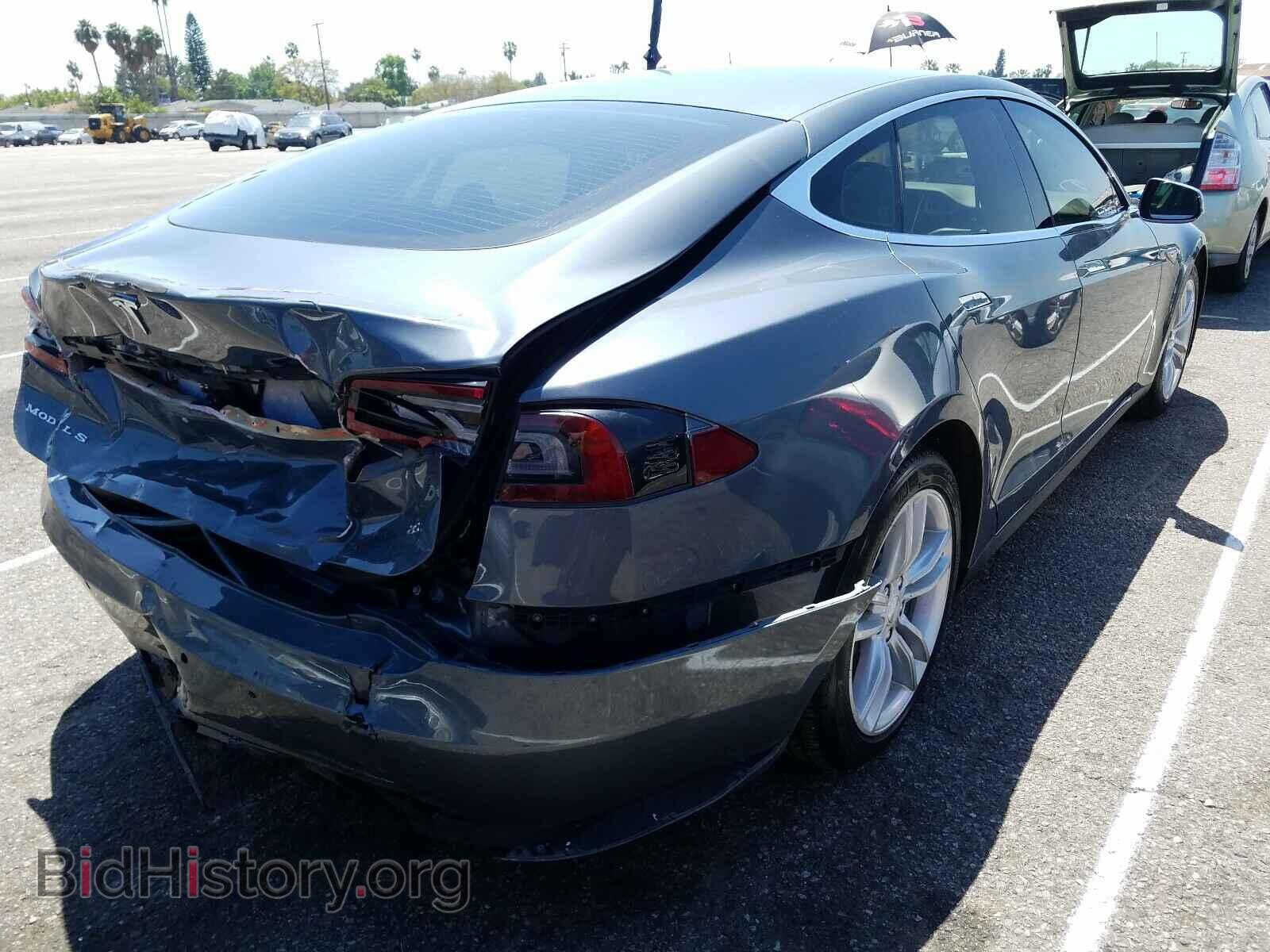 2014 TESLA MODEL S - VIN: 5YJSA1H1XEFP40544 - Photo 4
