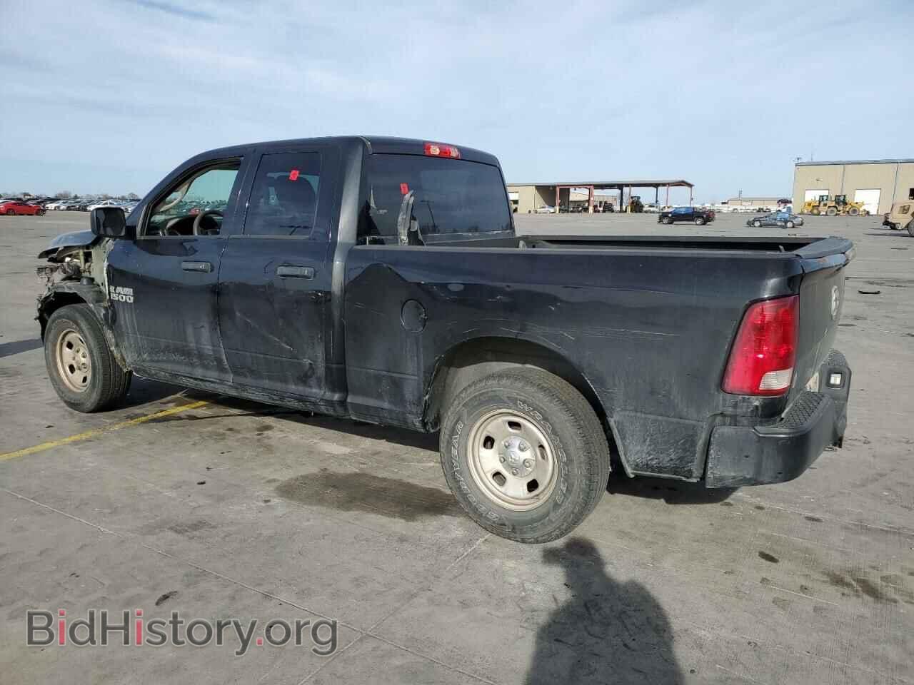 2018 RAM 1500 - VIN: 1C6RR6FG9JS350406 - Фото 2