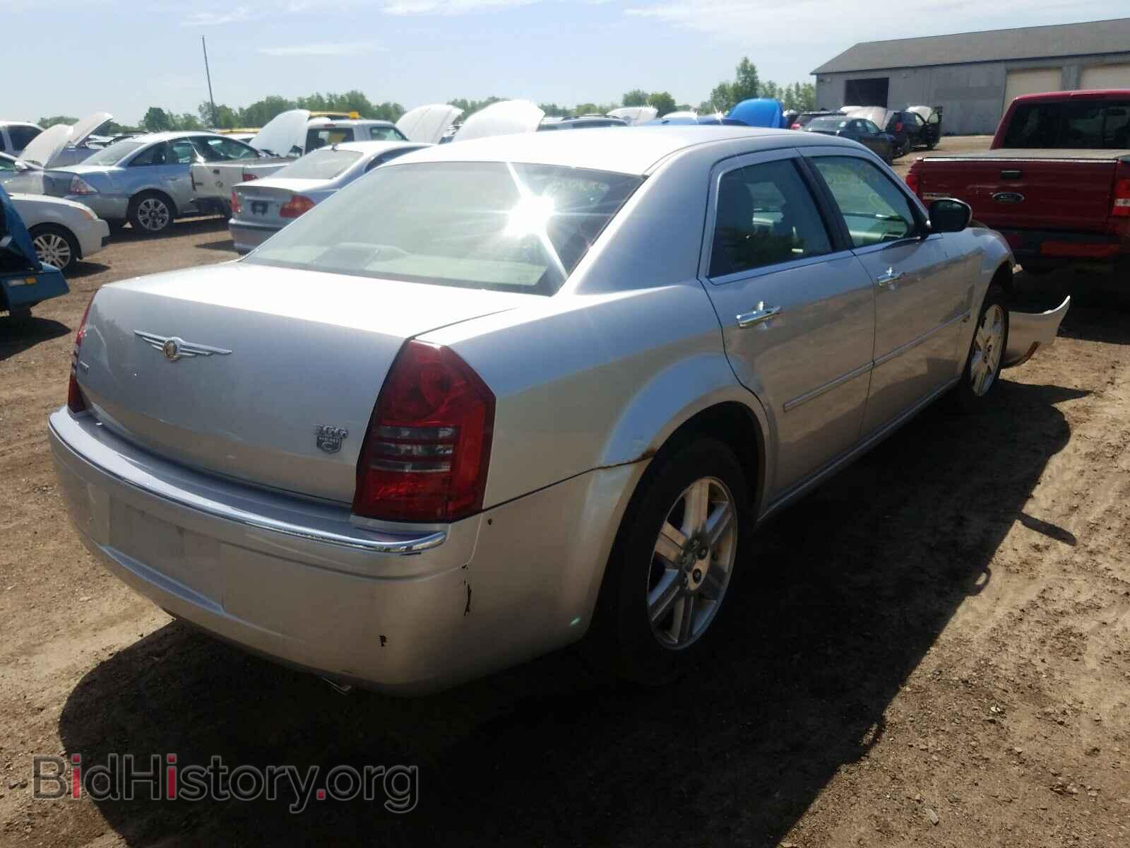 2006 CHRYSLER 300 - VIN: 2C3KK63H76H354517 - Фото 4
