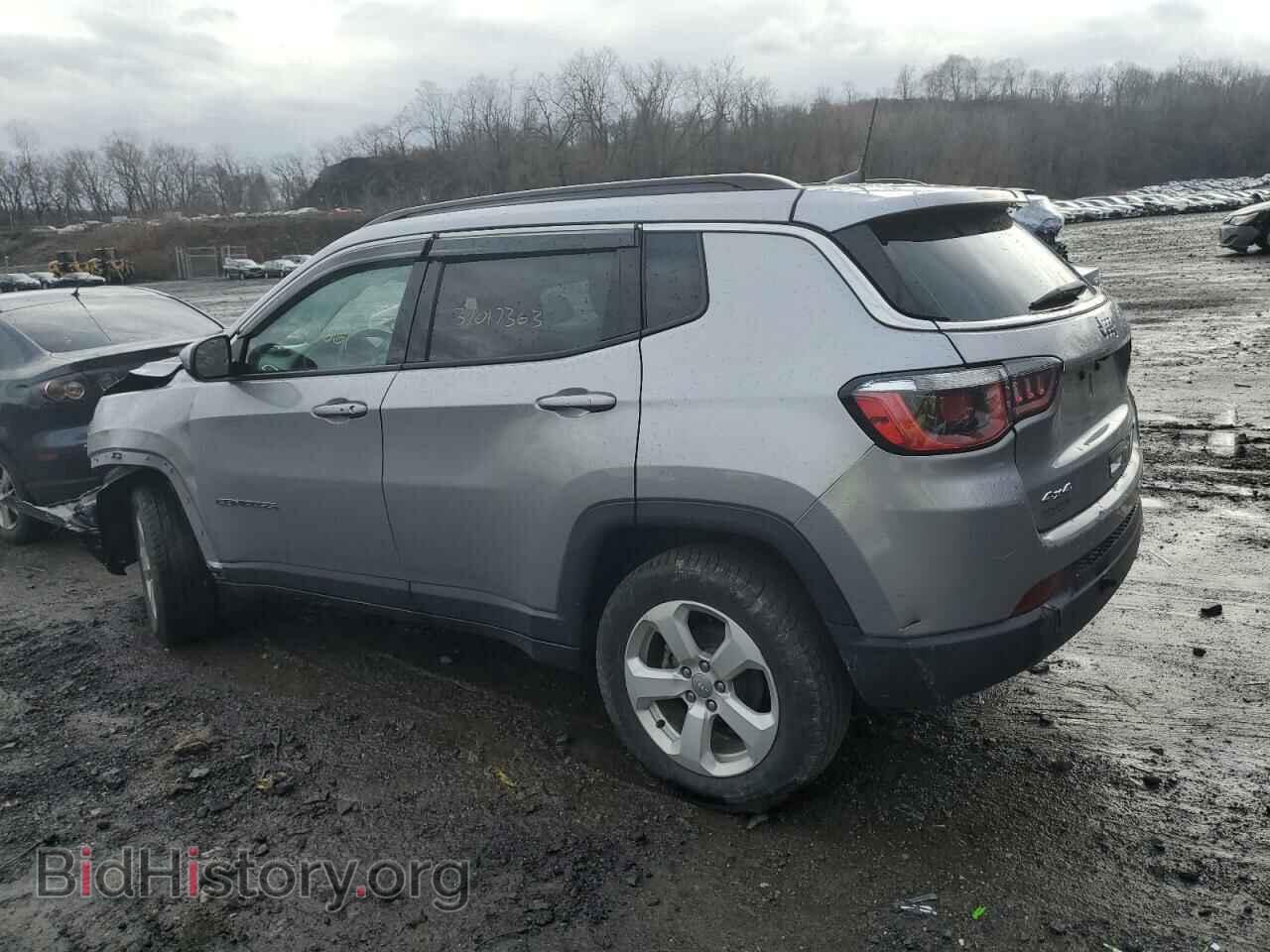 2018 JEEP COMPASS - VIN: 3C4NJDBBXJT418191 - Фото 2