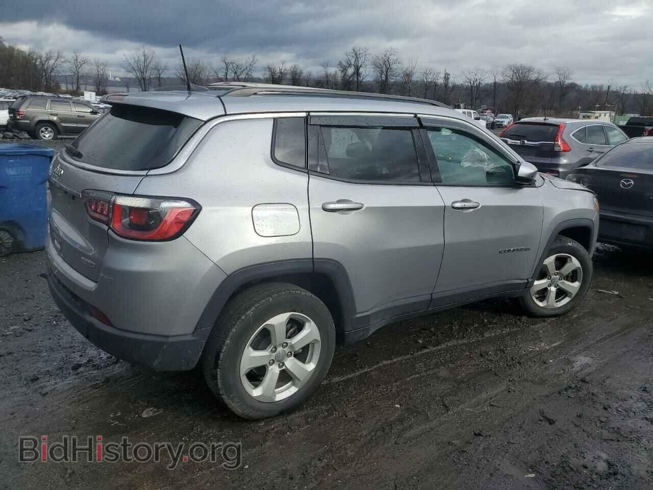 2018 JEEP COMPASS - VIN: 3C4NJDBBXJT418191 - Фото 3