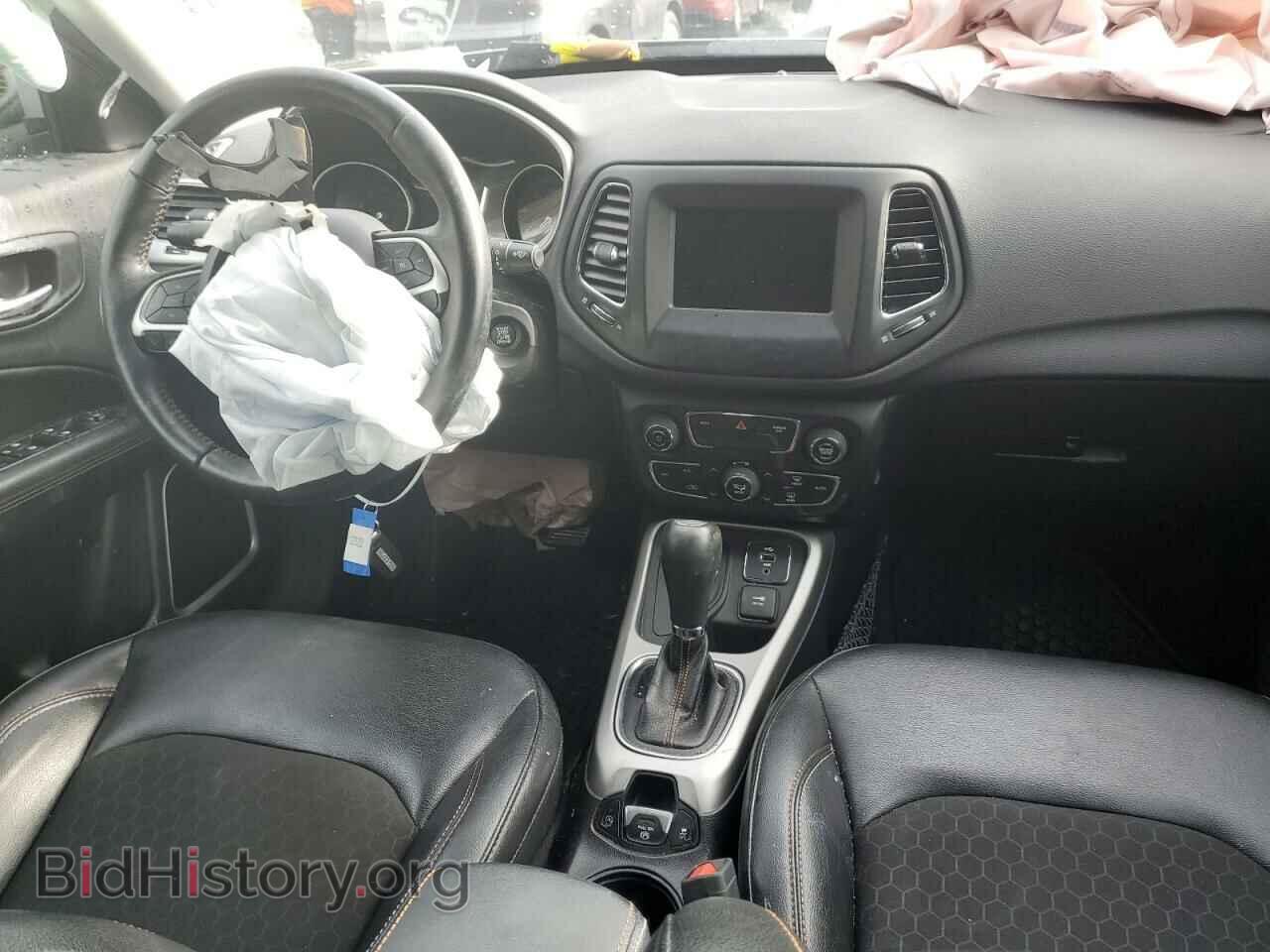 2018 JEEP COMPASS - VIN: 3C4NJDBBXJT418191 - Фото 8