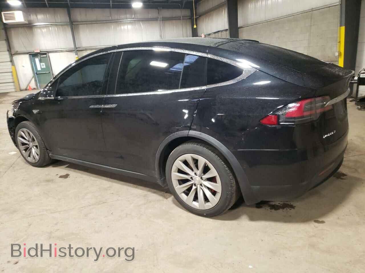 2016 TESLA MODEL X - VIN: 5YJXCBE43GF000910 - Фото 2