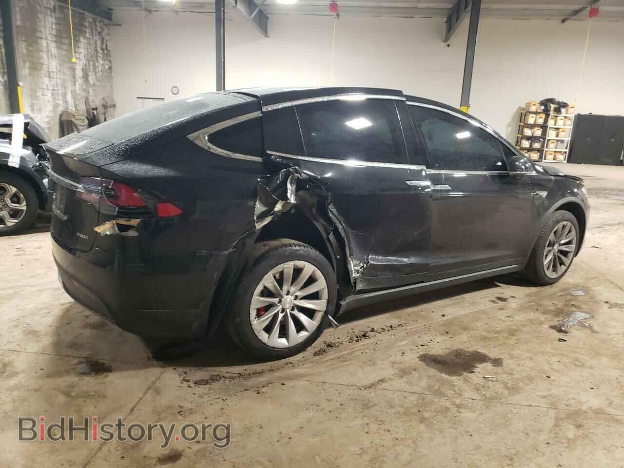 2016 TESLA MODEL X - VIN: 5YJXCBE43GF000910 - Фото 3