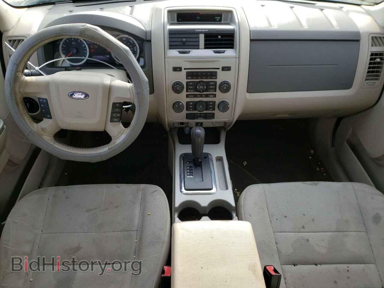 2010 FORD ESCAPE - VIN: 1FMCU0D76AKB64458 - Фото 8