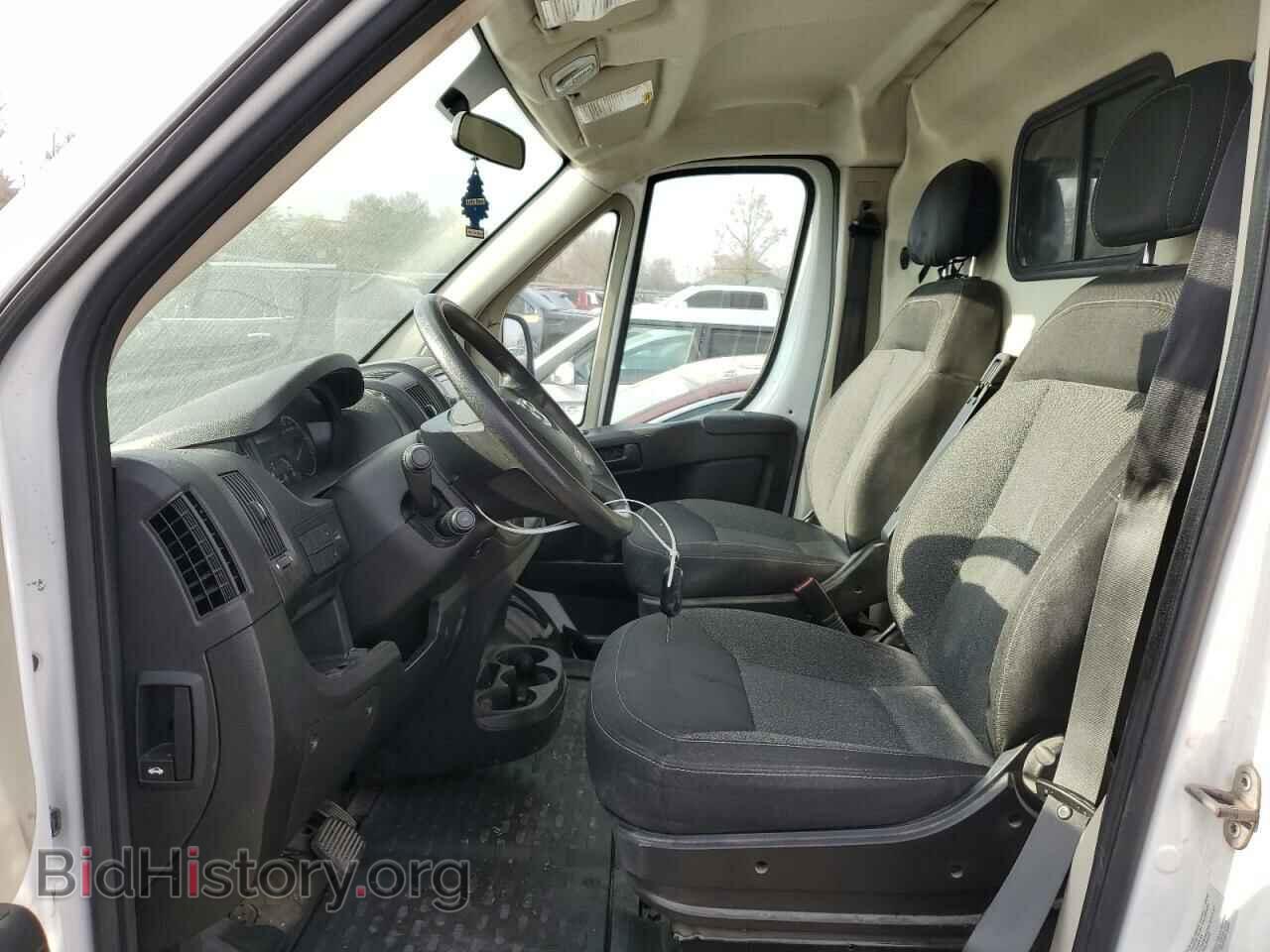 2016 RAM All Models - VIN: 3C6TRVBG9GE108619 - Photo 7