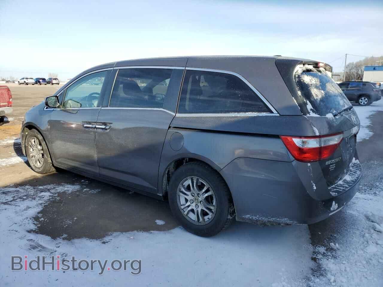 2011 HONDA All Models - VIN: 5FNRL5H65BB047386 - Фото 2